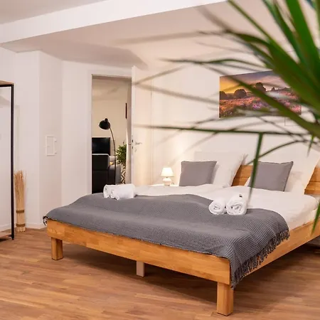 Dreamcation - Ehemaliges Pfarrhaus, 3d-tour, Netflix, Terrasse, Bbq, Küche, 130qm *