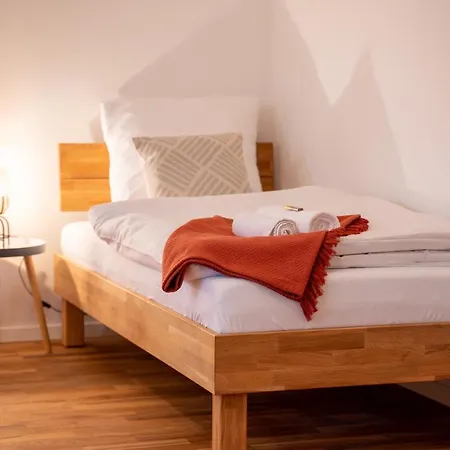 Erholungsreich - Grosse Familienfreundliche In Ehemaliger Kirche Apartament