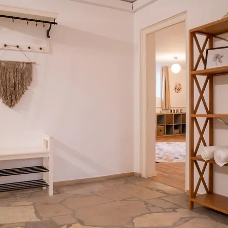 Dreamcation - Ehemaliges Pfarrhaus, 3d-tour, Netflix, Terrasse, Bbq, Küche, 130qm *