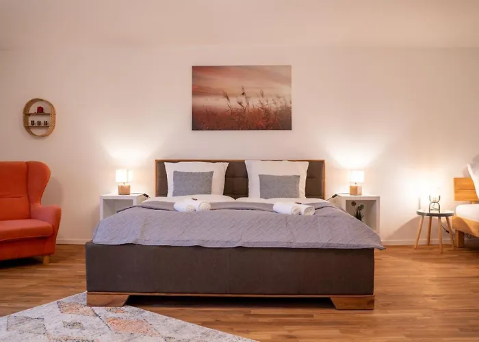 Erholungsreich - Grosse Familienfreundliche In Ehemaliger Kirche Apartmán Kelheim